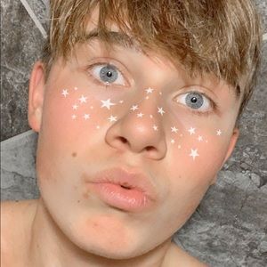 Meet your Posher, Drew